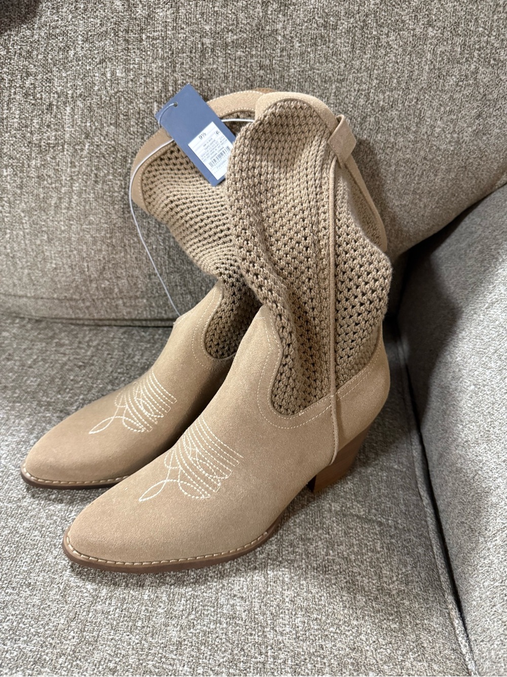 Universal Thread Tan Knit-Shaft Suede Western Ankle Boots